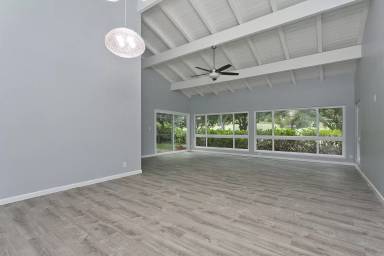 Main picture of 7838 Makaaoa Pl