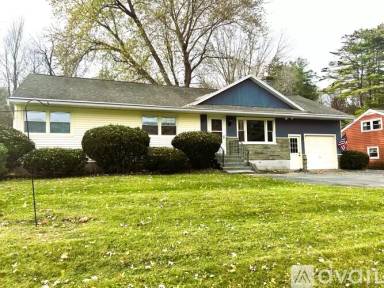 Main picture of 24 Komar Dr