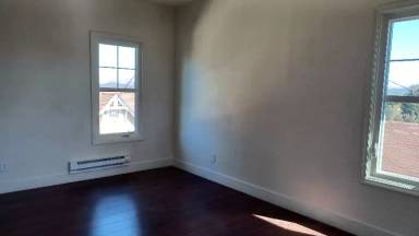 Main picture of 914 Sacramento St