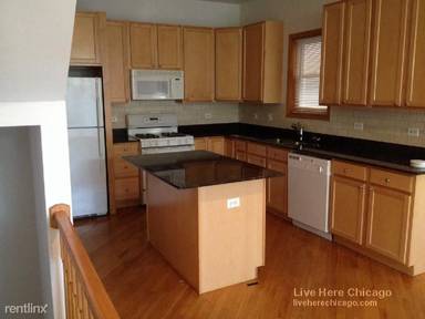 Main picture of 1103 W Cornelia Ave