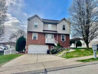 Main picture of 1421 Sandstone Dr