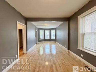 Main picture of 731 N Christiana Ave