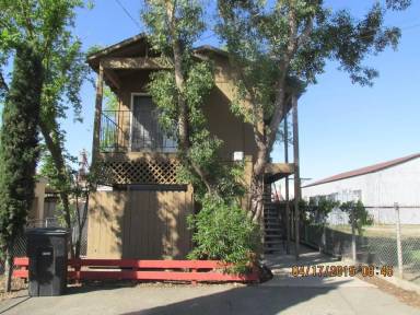 Main picture of 310 N 4th Ave
