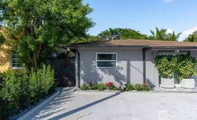 Main picture of 3509 SW 25th Ter