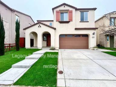 Main picture of 3879 Ivan Way