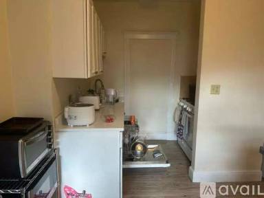 Main picture of 12-20 Alton Pl Apartments