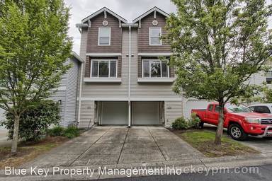 Main picture of 8809 NE 17th St