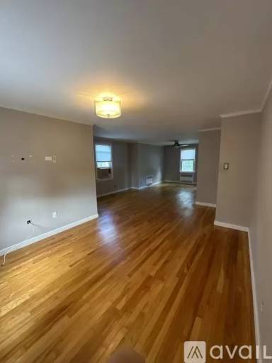Main picture of 9 Virginia St