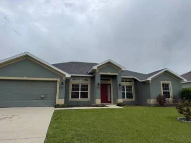 Main picture of 131 NW 42nd Pl