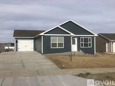 Main picture of 819 Presidio Ln