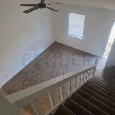 Main picture of 3309 Steeple Cir NE