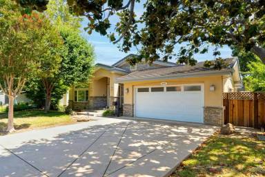 Main picture of 4237 Los Palos Ave