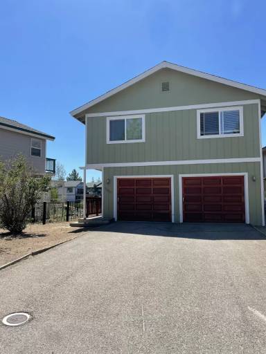 Main picture of 1886 Genevieve Ct
