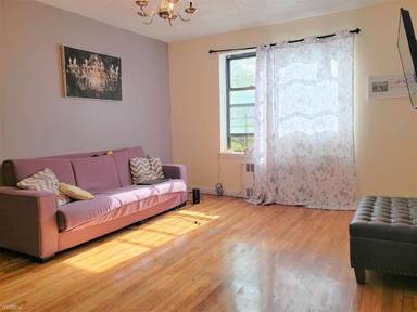 Main picture of 1275 E 5th St