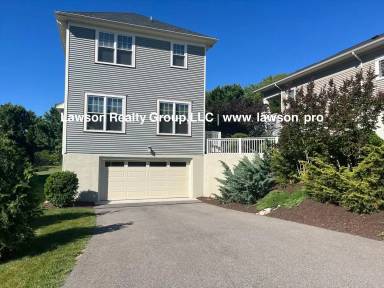 Main picture of 3602 Colonial Green Cir SW