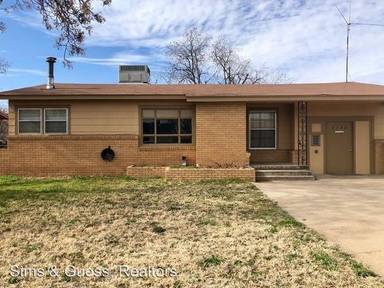 Main picture of 3135 N Hancock Ave