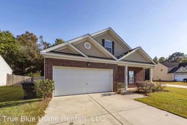 Main picture of 638 English Oak Cir