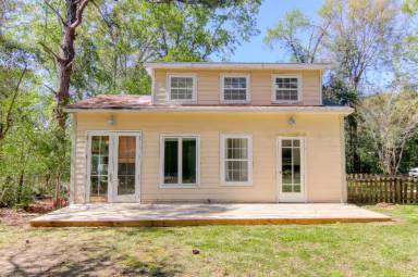 Main picture of 459 Riverland Dr