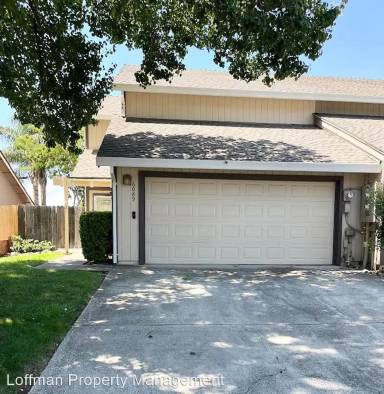 Main picture of 6089 Kingwood Cir