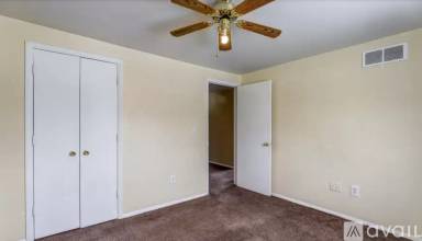 Main picture of 6028 Vanderbilt Dr