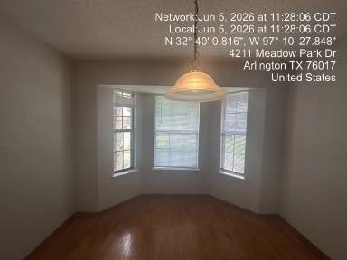 Main picture of 4211 Meadow Park Dr
