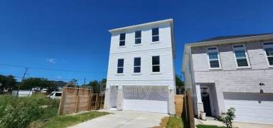 Main picture of 6538 Cohn St