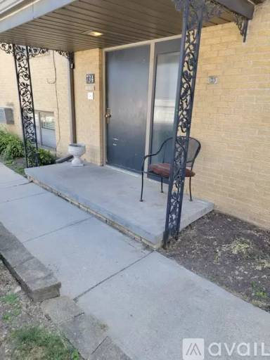 Main picture of 734 S 50th St