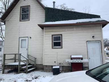 Main picture of 711 Elm Dr
