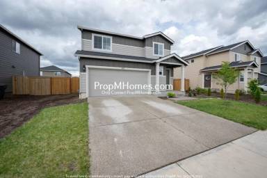 Main picture of 4927 Orbit Ave NE