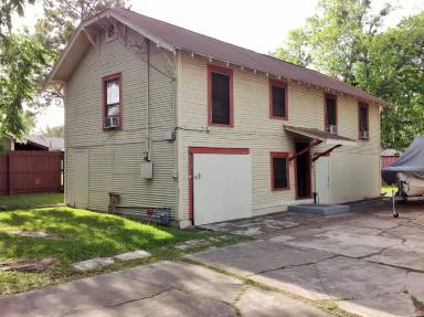 Main picture of 104 Jeffries St
