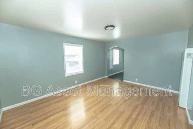 Main picture of 1319 Dunn Ave