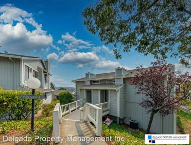 Main picture of 2279 Clearview Cir