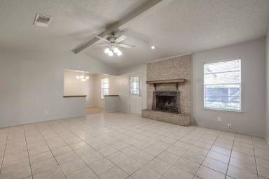 Main picture of 1703 Kingman Rd