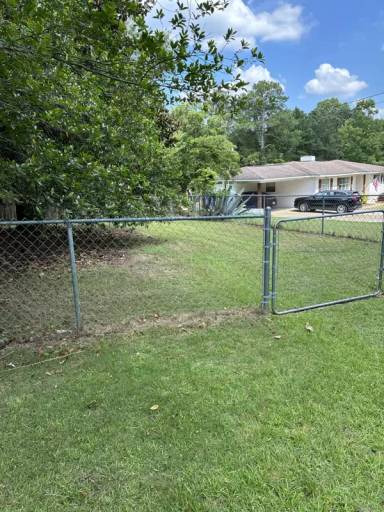 Main picture of 2131 E Cottonwood Rd