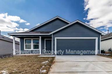 Main picture of 9140 Luciano Pl