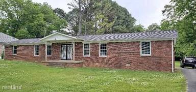 Main picture of 626 Crestland Dr