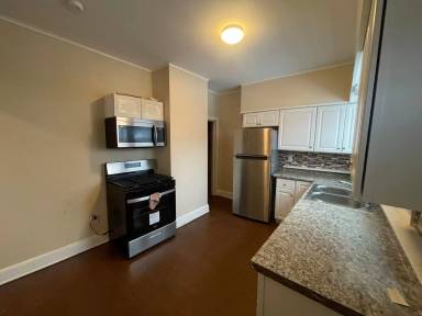 Main picture of 700 E 17th Ave