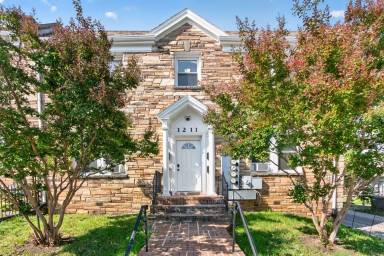 Main picture of 1211 Simms Pl NE