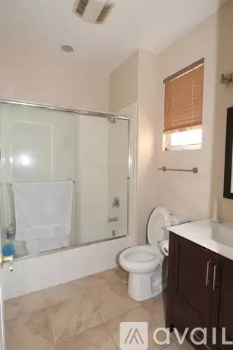 Main picture of 545 Tower Hill Ave
