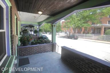Main picture of 128 S Trenton Ave