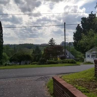 Main picture of 113 Hillview Ave