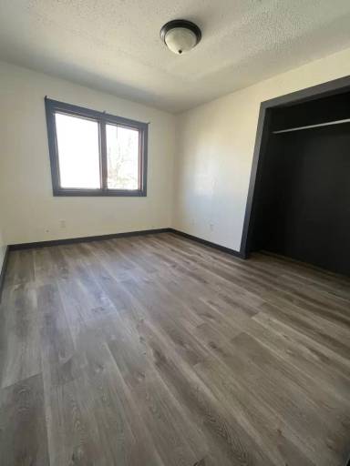 Main picture of 709 W 3rd St