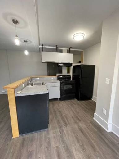 Main picture of 346 W Breckenridge St