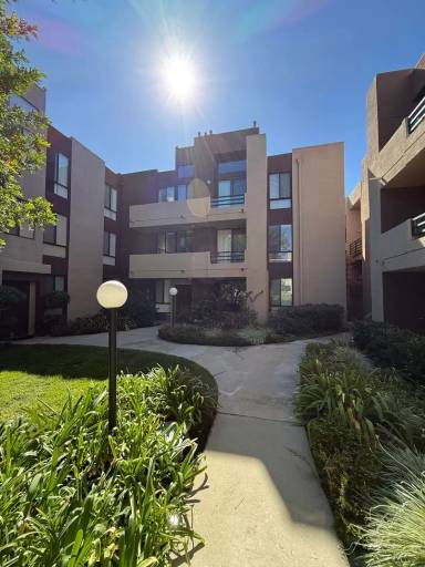 Main picture of 7826 Topanga Canyon Blvd