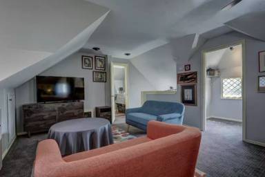 Main picture of 1224 W Colorado Ave