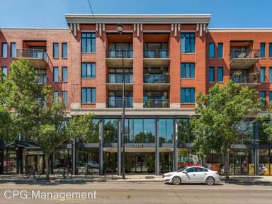 Main picture of Plaza 32 Condo