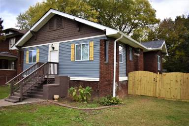 Main picture of 2420 Linden Ave