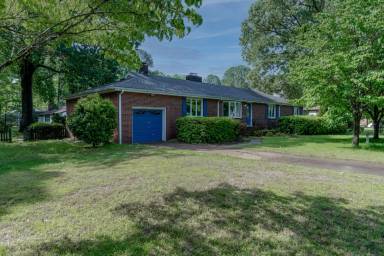Main picture of 6043 Prince Ave