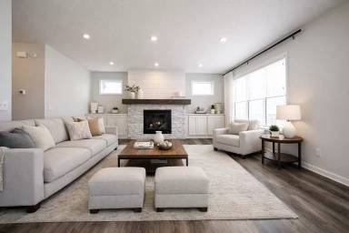 Main picture of 3849 Thrush St