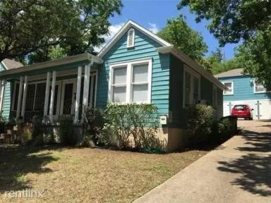 Main picture of 202 E 31st St